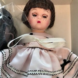 Madame Alexander Party Dress Wendy